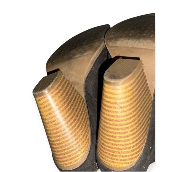 dv by Dolce Vita Suede Mules with 3" Chunky Wooden Heel Sz 6 Womens Grey - Picture 14 of 16